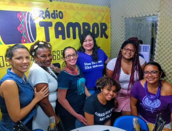 Mulheres organizam ato contra governo de Bolsonaro